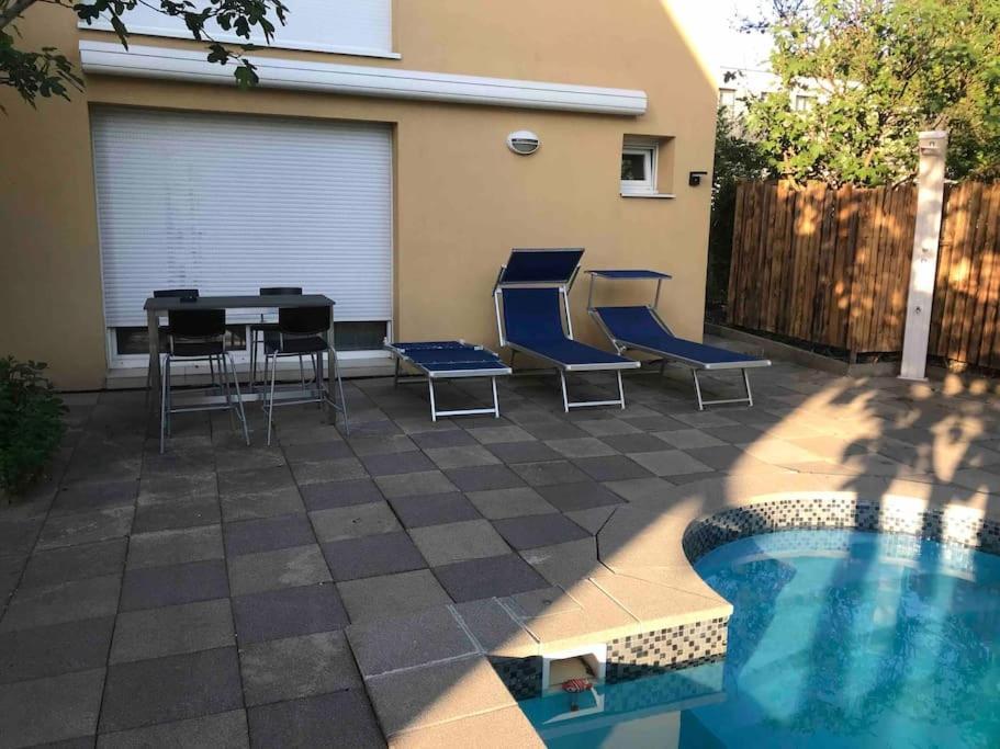 Logement Avec Piscine Brunstatt Eksteriør billede